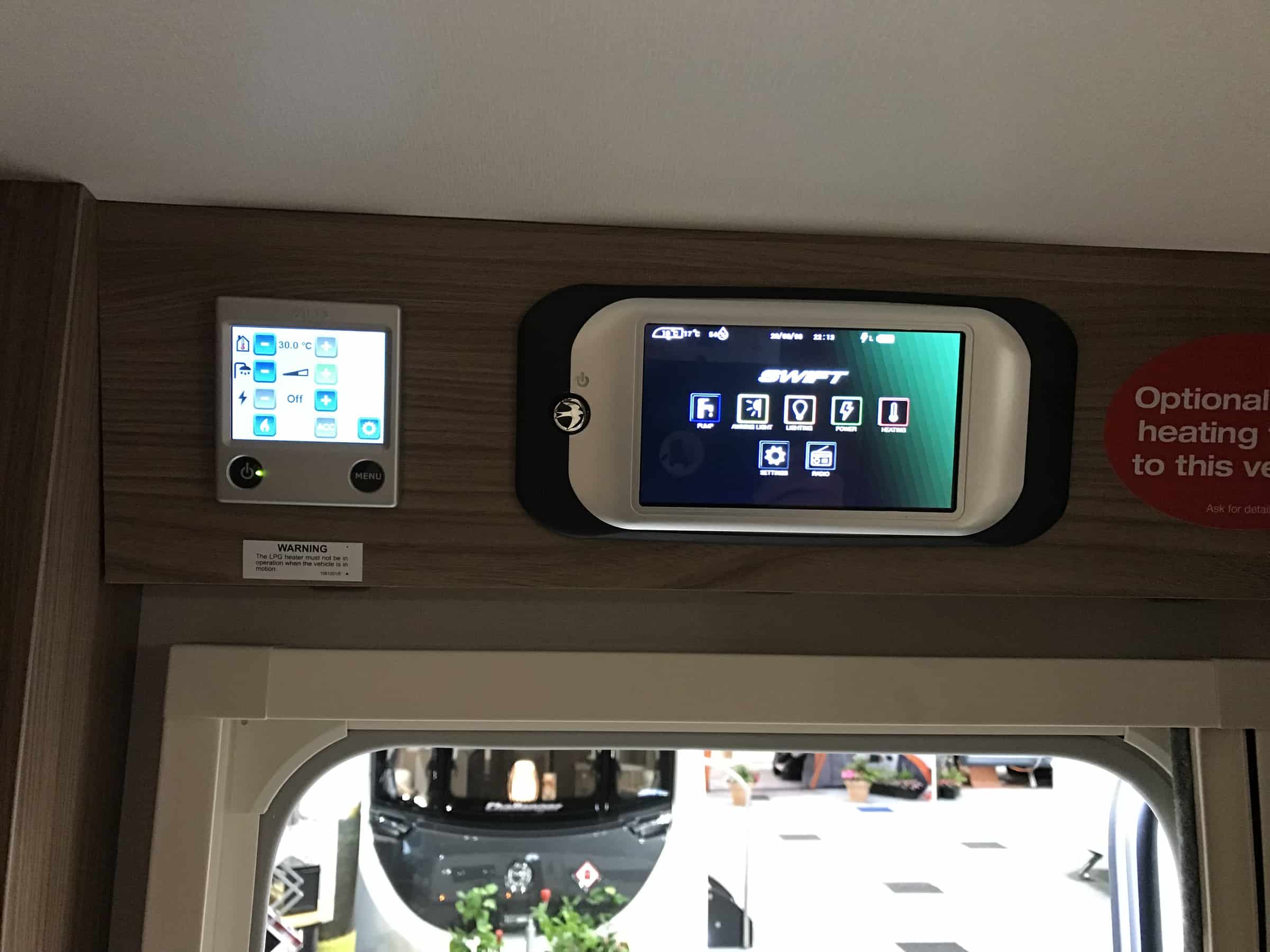 7FE91A10-F4A7-46C6-AE2A-C6B7EBA6CFCC