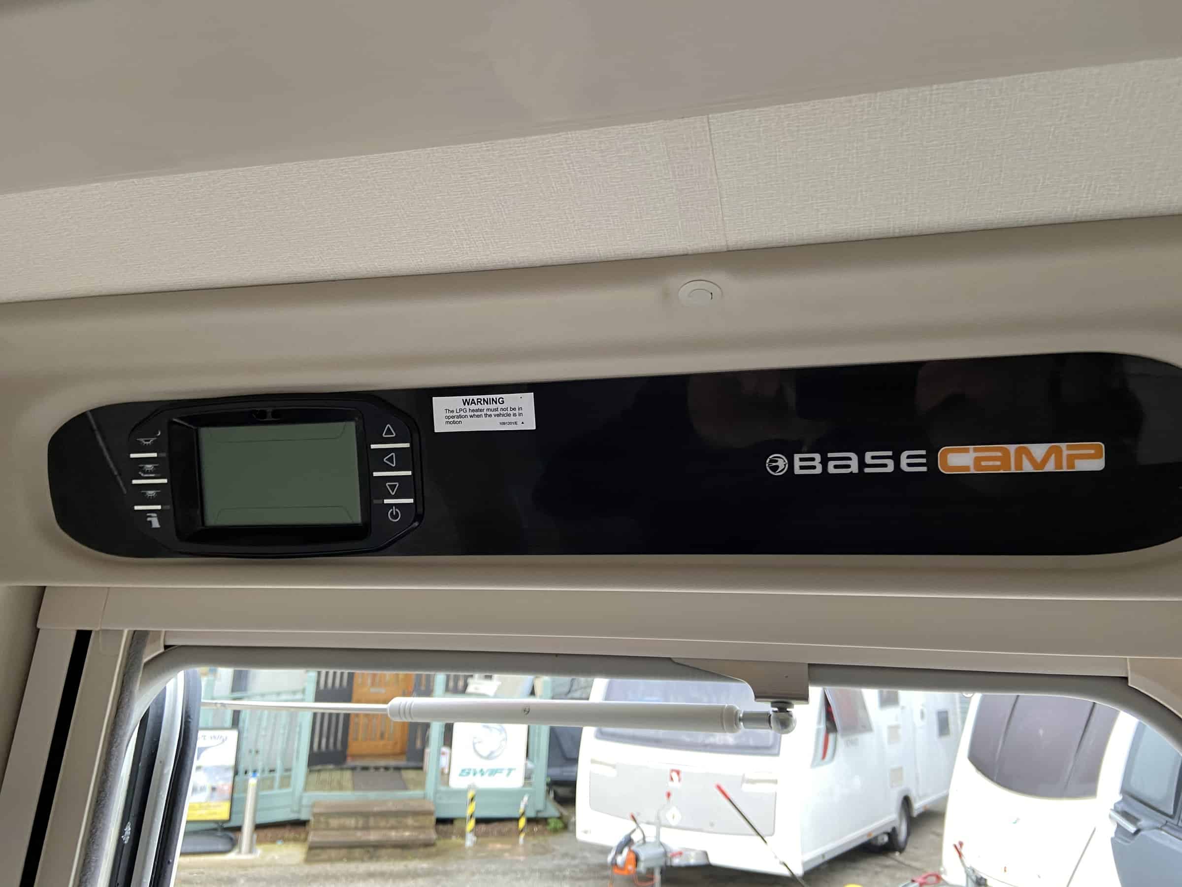 E8BEB78D-D59E-4388-9256-BBC52FA0B836